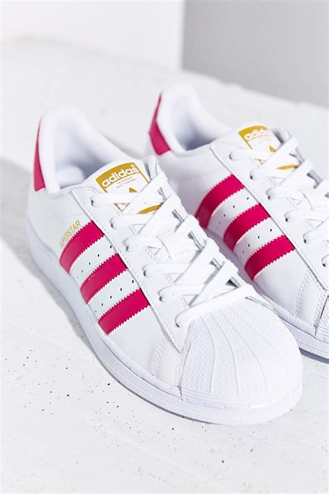 Adidas shoes superstar women